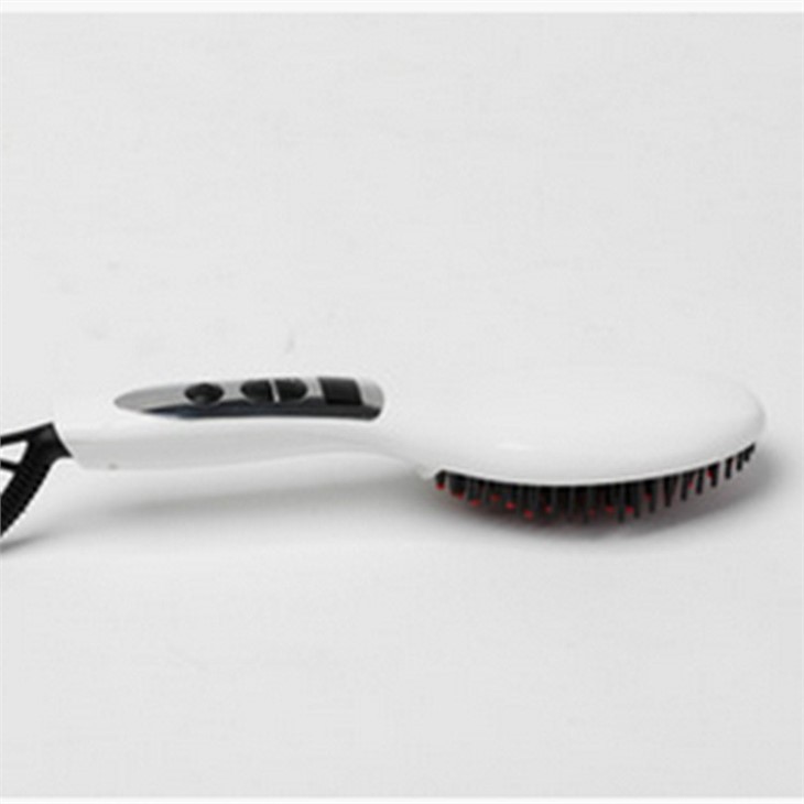 Pettine elettrico per capelli lisci